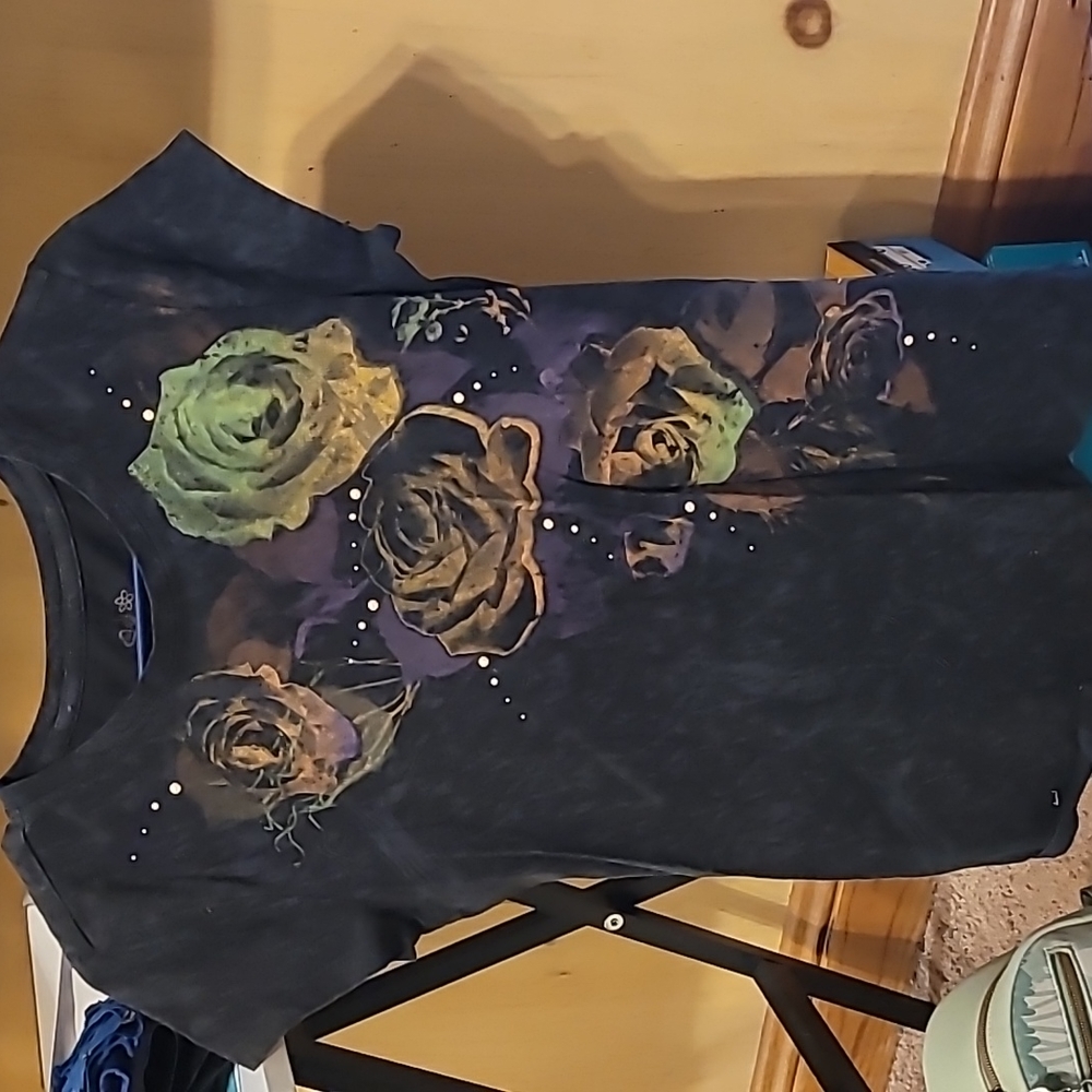 Black Mudd Shirt with flowers